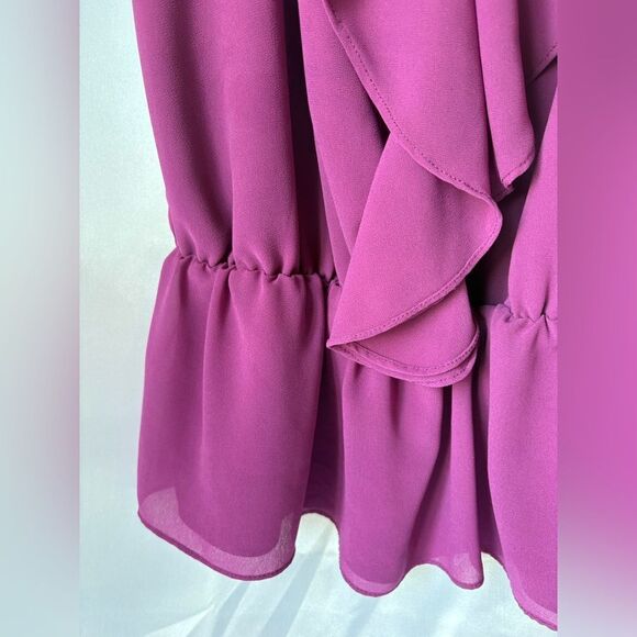 MM Couture Fuchsia Sleeveless Ruffled Blouse - Size Medium - Picture 3 of 7